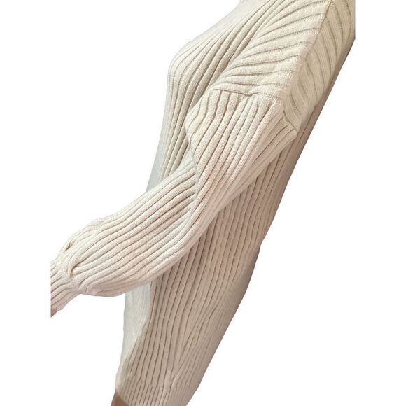 Softly Structured Ribbed Turtleneck Tunic Sweater Size: XS - Picture 3 of 6